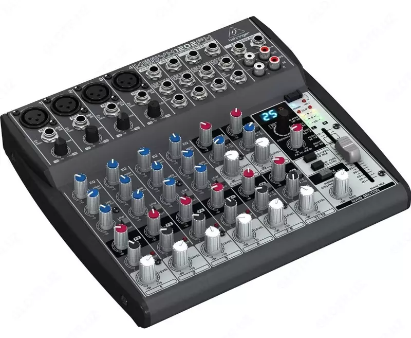 Микшерный пульт Behringer XENYX 1202FX