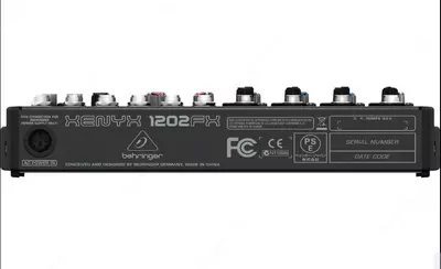Микшерный пульт Behringer XENYX 1202FX