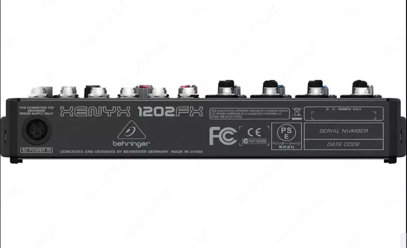 Микшерный пульт Behringer XENYX 1202FX