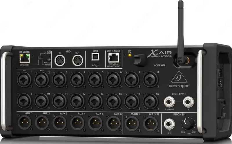 Цифровой микшер Behringer X AIR XR18