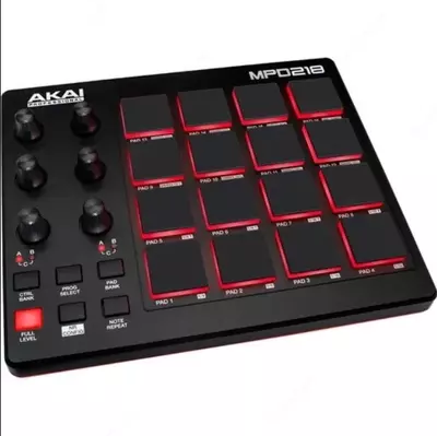 MIDI/USB PAD контроллер Akai MPD218