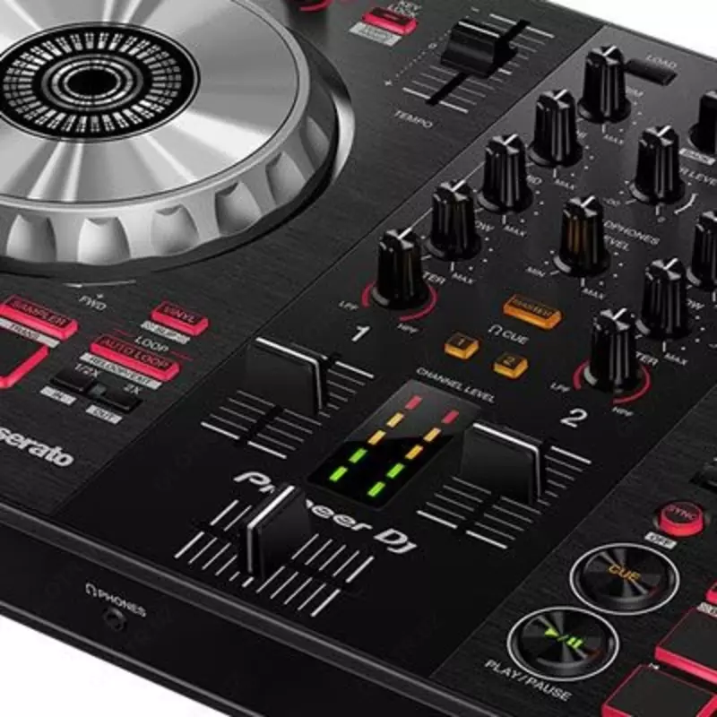 DJ-пульт PIONEER DDJ-SB3