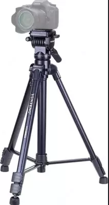 Yonteng VCT-880 kameralari va videokameralari uchun tripod