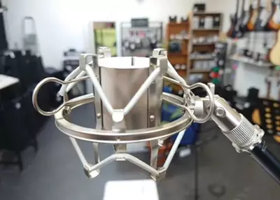 Держатель-паук для микрофона Alctron MA001W