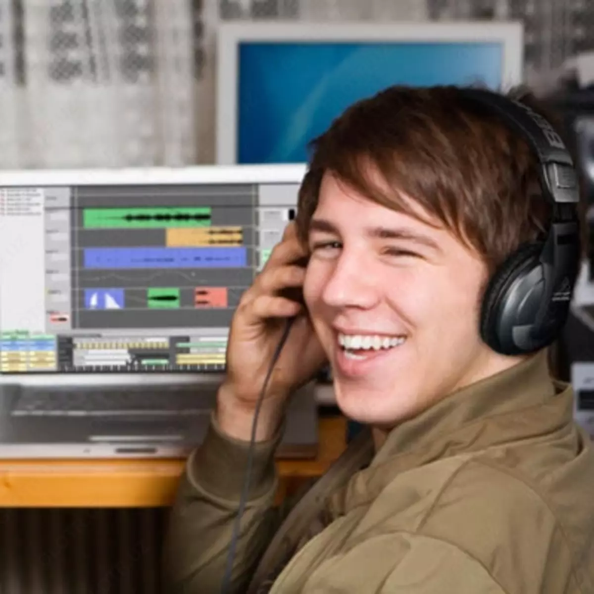 2025-02-05-16-06-27-922446-2795b23534f1684fcc67650d37f7449e.webp?_=ozbol