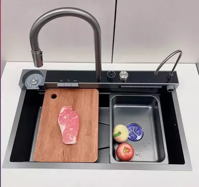 Ko'p funktsiyali oshxona lavabosi