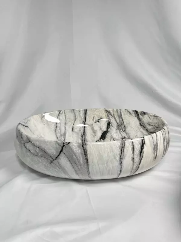 Накладная раковина для ванной.