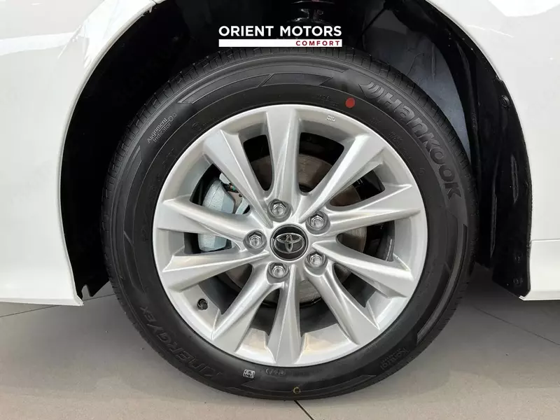 Toyota Corolla 1.2T Легковые автомобили