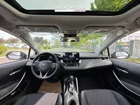 Toyota Corolla 1.8L Hybrid - Легковые автомобили