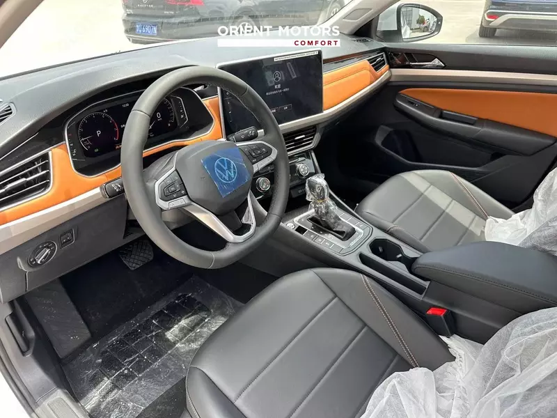 Orient Motors Comfort - Volkswagen Bora 200 TSI