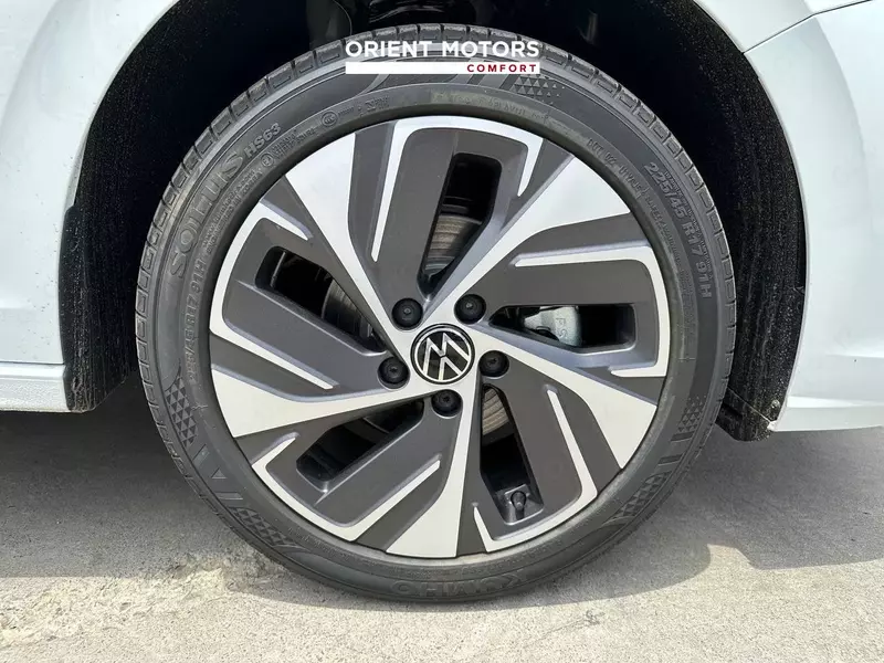 Volkswagen Bora 200 TSI 308 725 000 so'm - Orient Motors Comfort