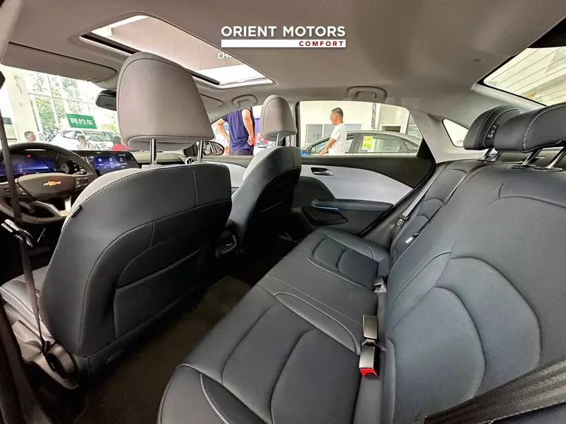 Chevrolet Monza 1.5L Yengil avtomobillar