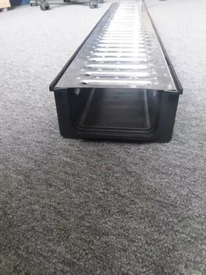 Birlashtirilgan plastmassa taglik