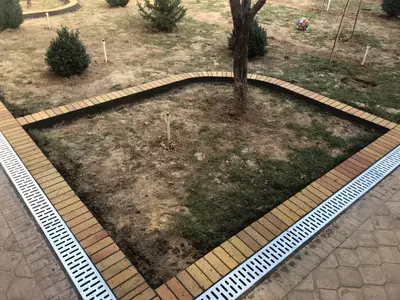 лоток водопроводной и решотки для лотков. Топпинг пол ва брусчатка ару Оптом и розница