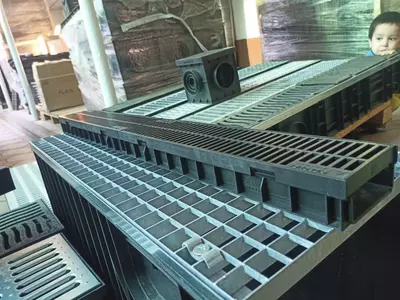 Лоток водоотводной производство Россия оптом и в розницу