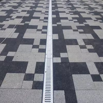 Продается лоток водоотводной производство Россия оптом и в розницу