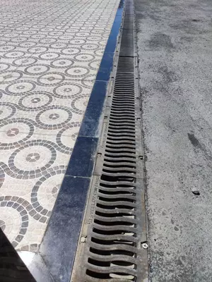 Лоток водоотводной производство Россия оптом и в розницу OOO Turon Drain