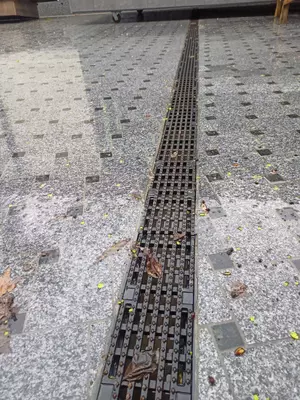 Лоток водоотводной производство Россия оптом и в розницу OOO Turon Drain