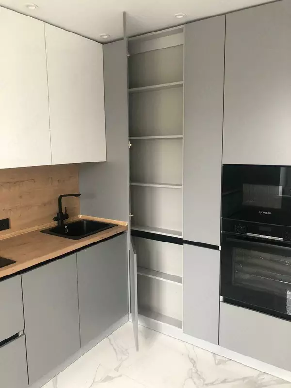   Кухонный гарнитур 02