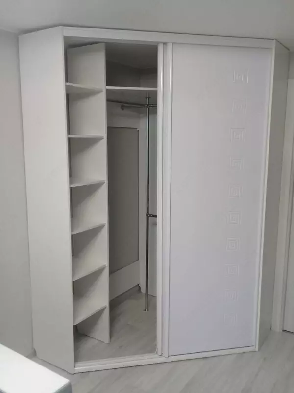  Шкаф угловой 01 - 