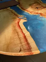 Производство изделий из массива дерева и эпоксидной смолы Столешницы