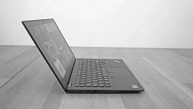 Ноутбук Lenovo ThinkPad T14s i7-1165G7 20WM009RRT