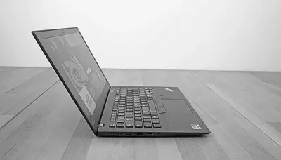 Noutbuk Lenovo ThinkPad T14s i7-1165G7 20WM009RRT