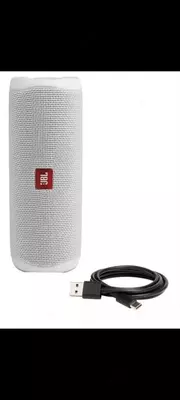 Портативная колонка JBL FLIP 5 Portable Wireless Speaker  мощность - 20Вт  цвет-белый  p/n: JBLFLIP5WHT