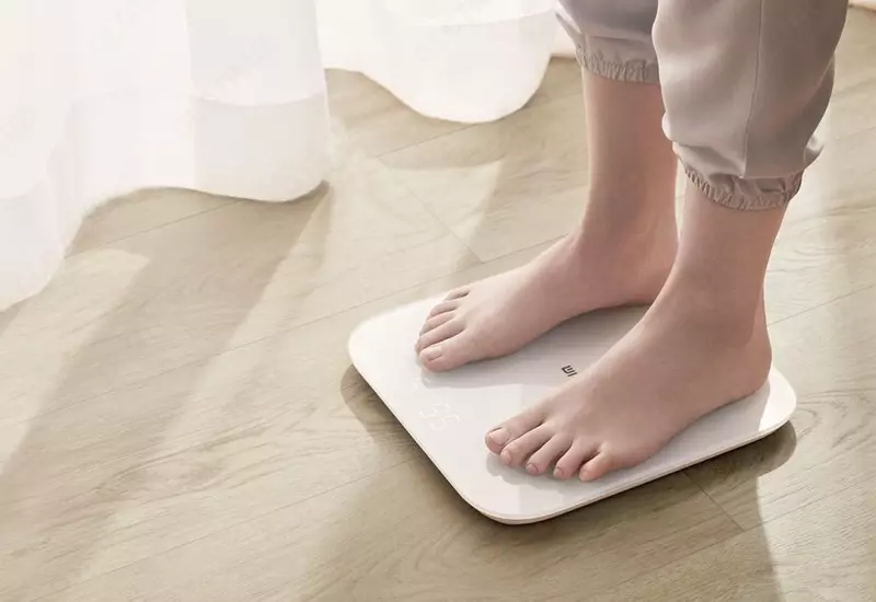  Xiaomi Mi Smart Scale 2 tarozi (oq) - 