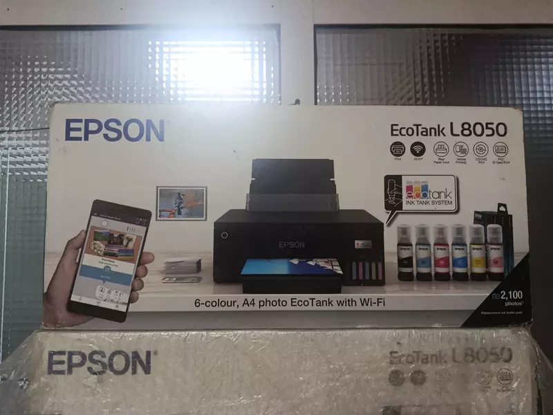 Фабрика печати Epson EcoTank L8050  6-цветный фотопринтер А4 с Wi-Fi