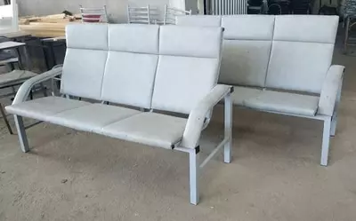 Трёхместные сиденья для зала ожиданий