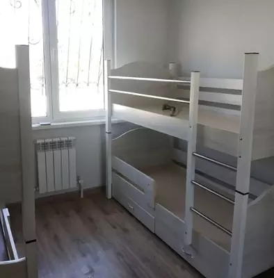 Цена по запросу Комбинированная Двухъярусная кровать