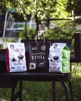 пакет с углем от 1 кг до 3 кг у нас есть Только в розницу