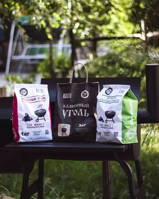 пакет с углем от 1 кг до 3 кг у нас есть Только в розницу