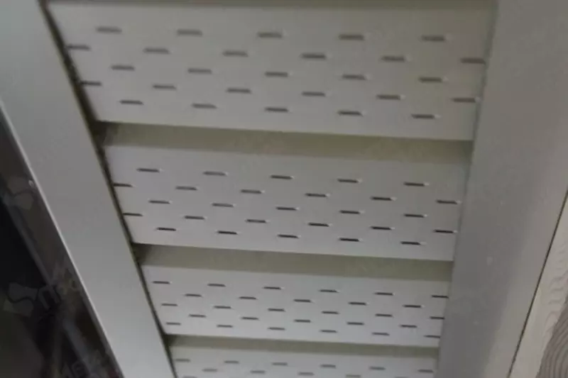 Сайдинг перфорированный 0.45 (Viking)