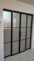 Межкомнатные стеклянные раздвижные дери