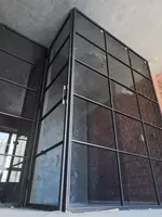 LOFT burchak eshiklari