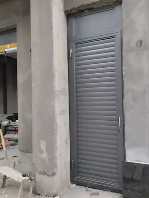 Rolstavni avtomat boshqaruvli darvozalar