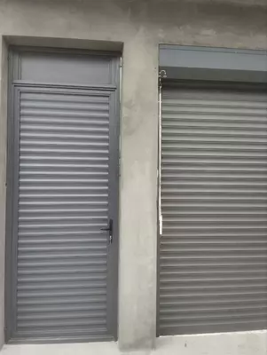 Rolstavni avtomat boshqaruvli darvozala