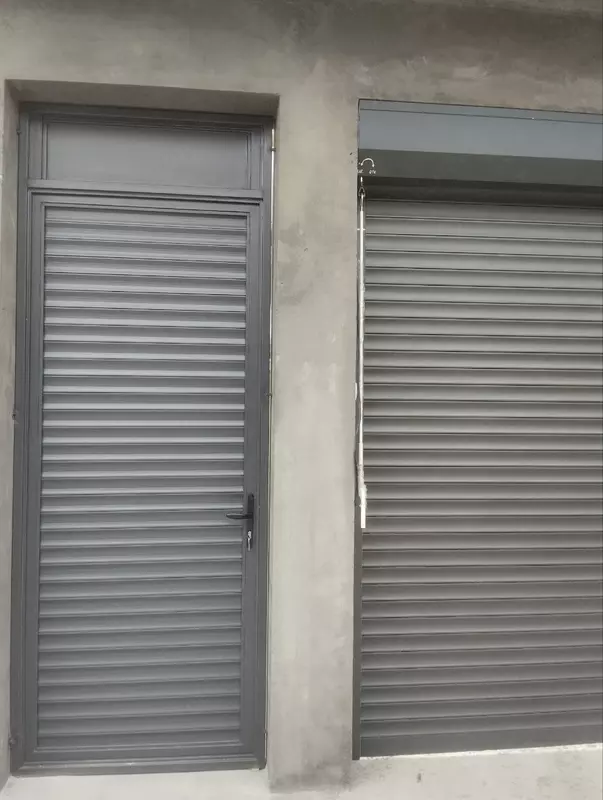 Rolstavni avtomat boshqaruvli darvozalar - по запросу