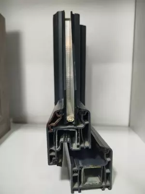 1 200 000 so'm / kv.m Plastik Romlar va energiya oynalar