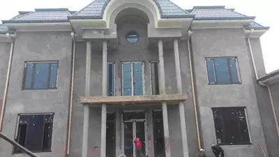 Imzo romlari. Sifatli Termo energiya tejovchi eshik va derazalar.