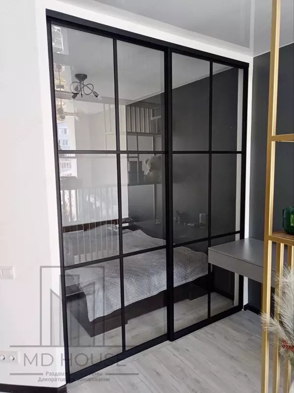 1 191 238 so'm Oynali suriladigan eshiklar Oynali to‘siqlar Loft eshiklar