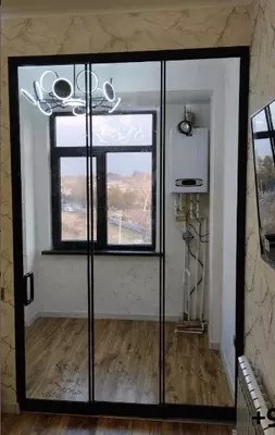 Suriluvchi shisha eshiklar Zamonaviy va estetik dizayn Mustahkam va xavfsiz estetik dizayn Chakana savdo