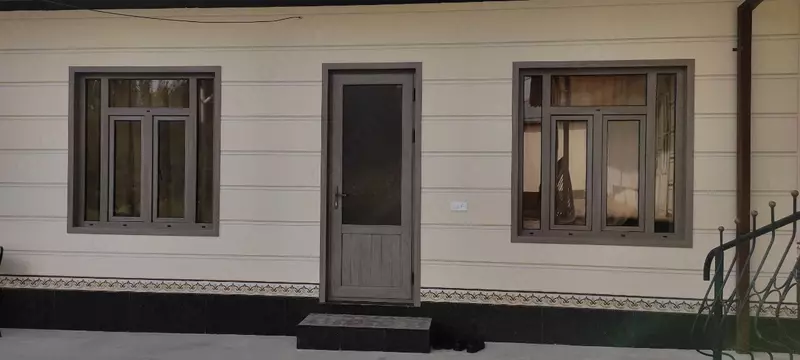 Fabrikadan sifatli eshik va derazalar. 5 yil kafolat. 5 yil servis xizmati