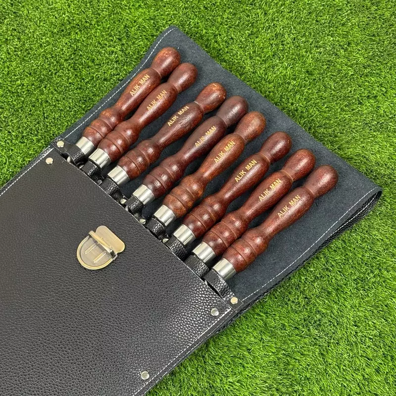 Кожаный чехол.