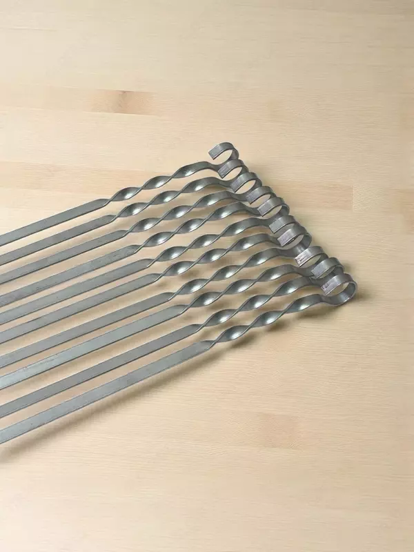 Шампуры из нержавеющей стали с витой ручкой – 40 см - 59 990 сум