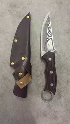 Туристический и охотничий нож