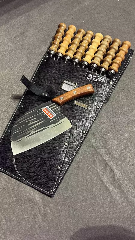 Чехол из кожи (подарочный) для шампуров с ручкой