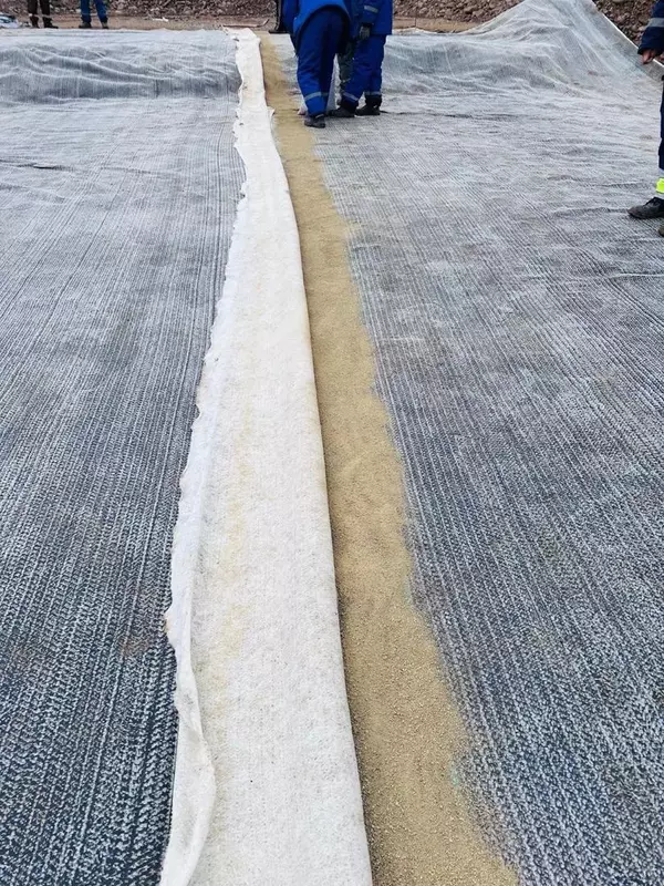 от {0} сум Бентонитовые маты (Россия) Bentizol бентомат